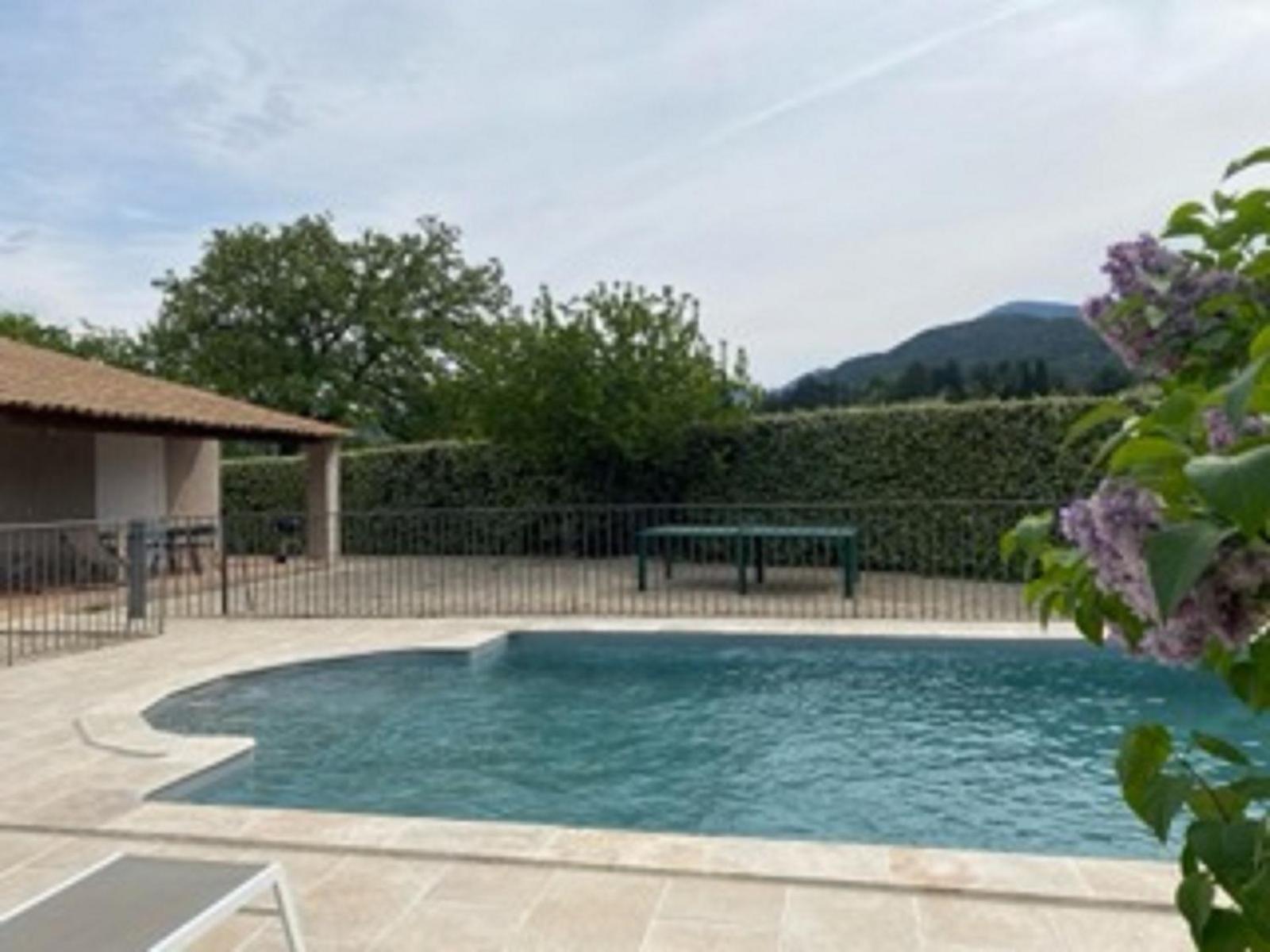 Villas De La Ferme Du Gros Noyer Malaucène Εξωτερικό φωτογραφία