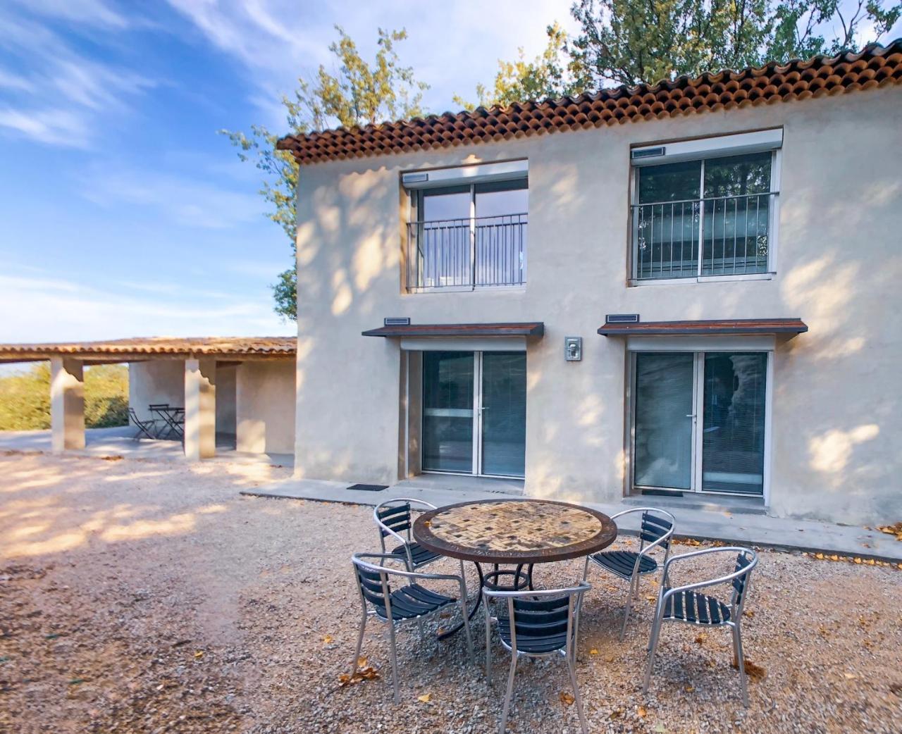 Villas De La Ferme Du Gros Noyer Malaucène Εξωτερικό φωτογραφία
